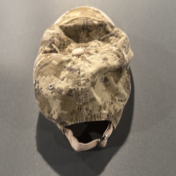 Milwaukee Bucks camo hunting baseball hat adjustable - Picture 4 of 6